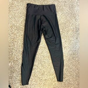 Onzie High Rise black shine Legging M/L